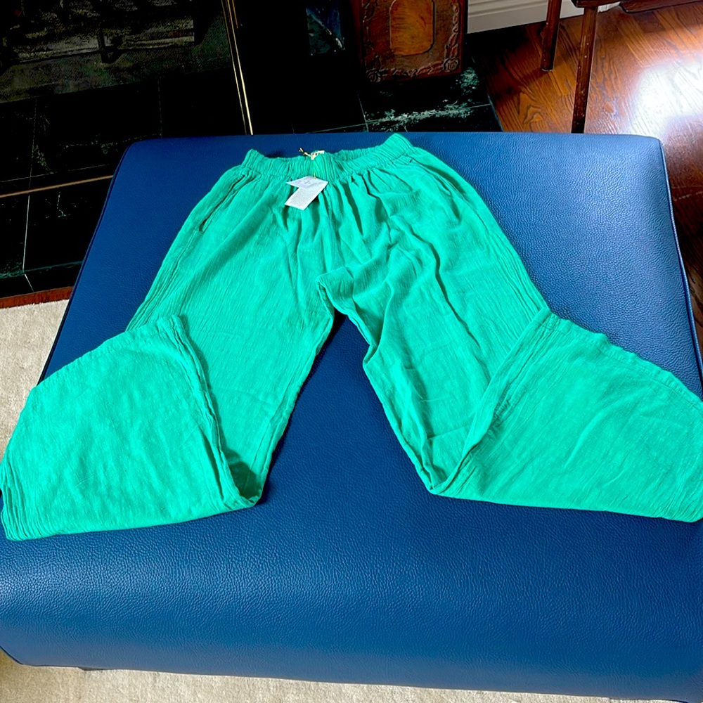 Blanco by Nature•💚 Emerald Green Cotton Wide led flowy pants• Size Medium •NWT